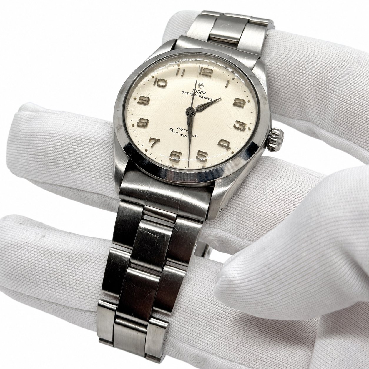 Tudor Oyster-Prince 7995 – angle 4