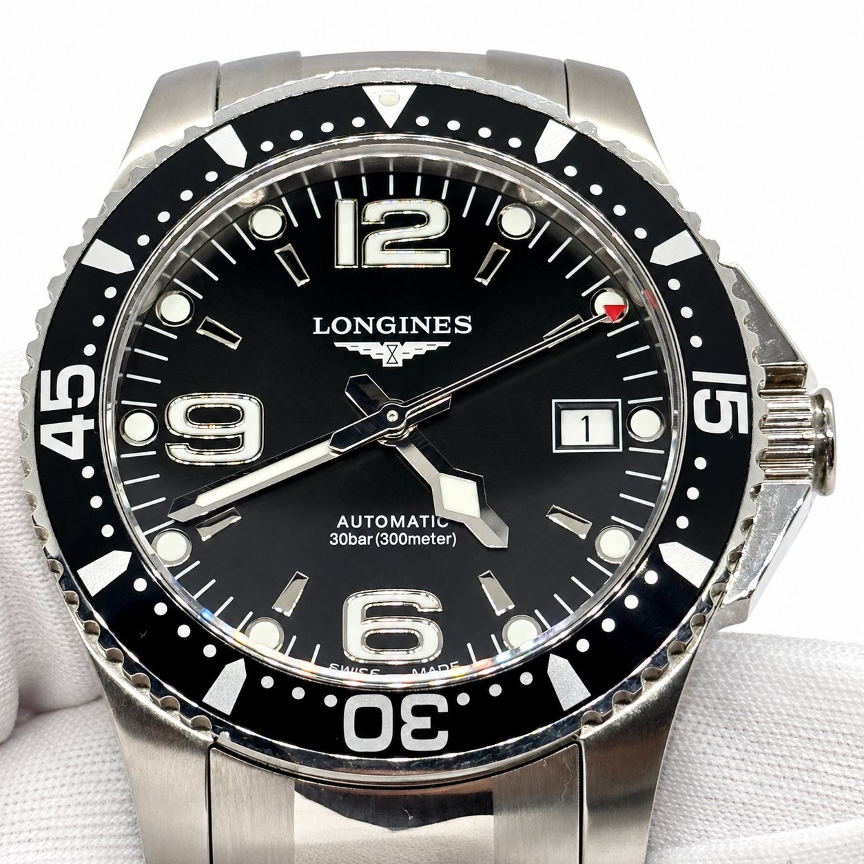 Longines HydroConquest L3.741.4 – angle 2