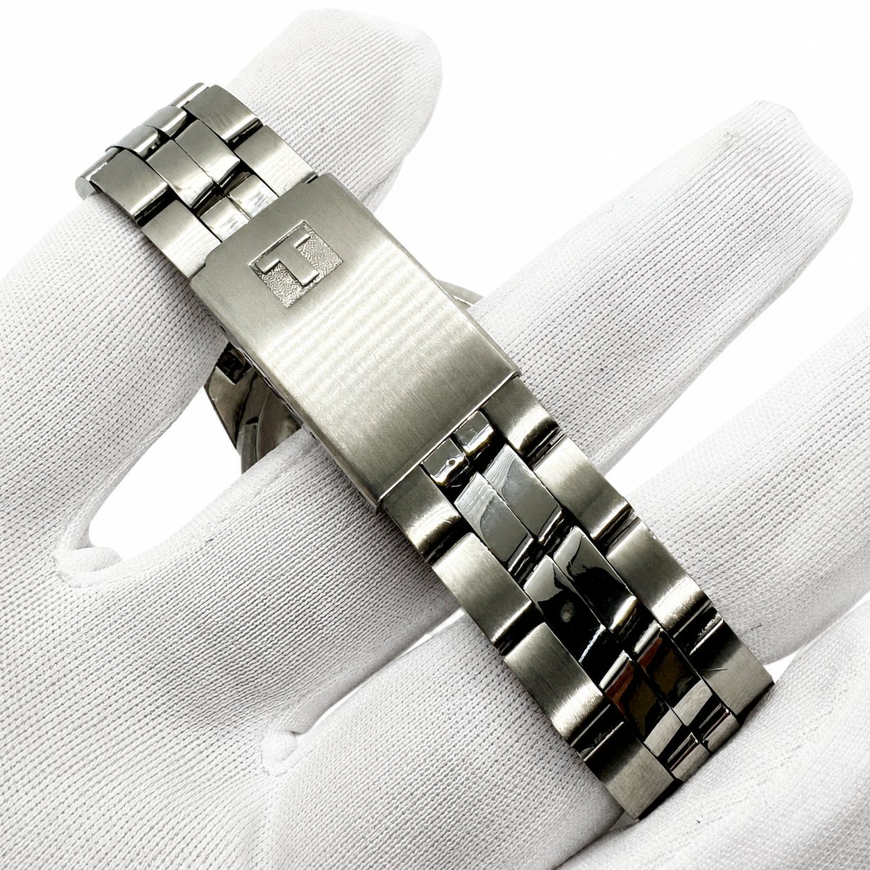 Tissot PR50 J376/476 – angle 6